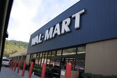 Walmart prestonsburg ky - Come check out your Prestonsburg Store Walmart's selection of watches for men, women, and kids. Need help picking out a gift for the person who has everything? Give our associates a call at 606-886-6681 and they'll be happy to help you pick out the perfect accessory. 